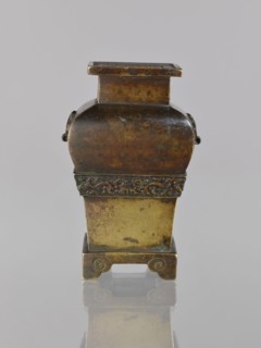Fanggu vessel, Chinese, fanggu vessel, dragons iconography, Chinese art, ceremonial vessel, Qing
