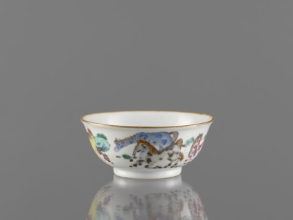 Bowl, ceramics, colored porcelain, Chinese, Qing dynasty 1644–1911, 19th century. Bowl on a