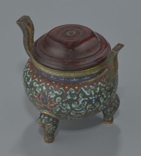 Ding-type incense burner with cover, Chinese, Qing dynasty, Qianlong period 1736–1795. Ceremonial