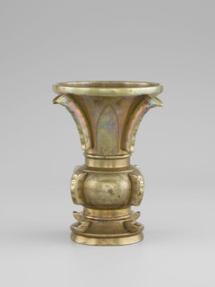 Gu-type vase, vase with a shape inspired by the cult vessel gu with four convex, interrupted strips