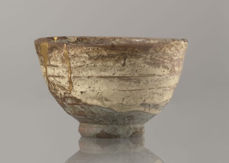 Wan-nari type tea bowl wan-nari chawan, noted. Japanese, Edo period 18th–19th century. Stoneware