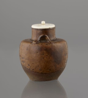 Tea canister chaire of the mimitsuki type, Seto; . Japanese art; Edo 1603–1868 / Meiji 1868–1912.