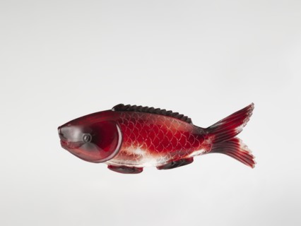 Snuffbox, creator unknown, carved with carps fish; Chinese, Qing dynasty 1644–1911; glass stained