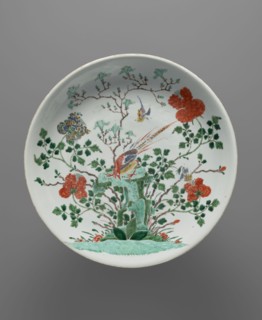 Platter, pheasants and flowers, polychrome porcelain colored porcelain, Qing dynasty 1644–1911,
