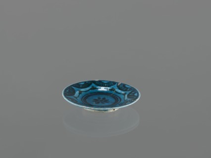 Plate, Islamic art, Persian culture, ceramic plate/saucer, Caucasus, geometric motifs; decoration: