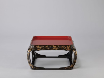 Tray on legs kakeban, One of a set of three tables placed one on top of the other; almost square