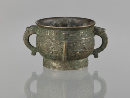 Gui incense burner, Chinese, ceremonial ritual vessel gui, 19th century Qing 1644–1911, taotie and