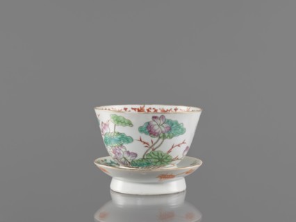 Bowl with stand, ceramics; decorated colored porcelain in Guangxu/Qing style Qing dynasty,