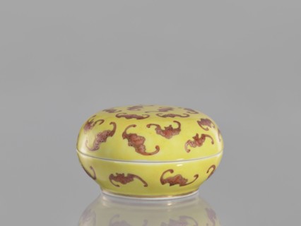 Round box with a convex lid a cinnabar vessel for seals, bats iconography, ceramics, colored