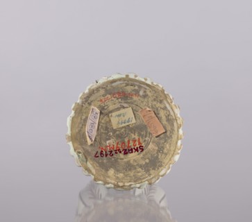Bottle, Abdullazad Mirza Baba fl. ante 1939, Islamic art, Persian culture, Qajar dynasty 1785–1925,