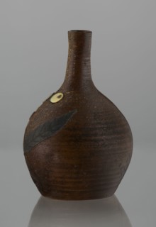 Sake bottle tokkuri, Japanese, Bizen workshop, Edo–Meiji period 19th century. Stoneware bottle with