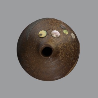 Sake bottle tokkuri, gift; Japanese art; Edo 1603–1868–Meiji 1868–1912; bottle for sake; A bottle