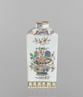 Bottle, vessel, Chinese, 18th century, porcelain, colored decoration, ceramics; decorated on each