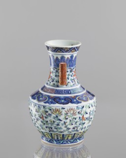 Vase with threads in the shape of bamboo twigs; maker, ; flowers; colored porcelain; Chinese; Qing