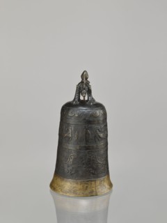 Bell, dragons iconography, Chinese art, Chinese culture, Qing 1644–1911, dragon with pearl, taotie