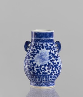 Hu-type vase, ceramics, flowers, hu vessel, blue-and-white porcelain, Chinese art, vase, Chinese