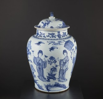 Pot with a cover, Chinese, Qing dynasty 1644–1911, 18th century, blue and white porcelain storage
