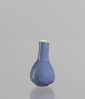 Bottle, Chinese, 19th century, blue-and-white porcelain poudre bleu, ceramic vessel, height 5.3 cm