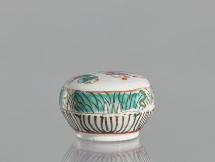 Box with a lid, Chinese, Chinese art, figural scenes, colored porcelain, boxes, 19th century,