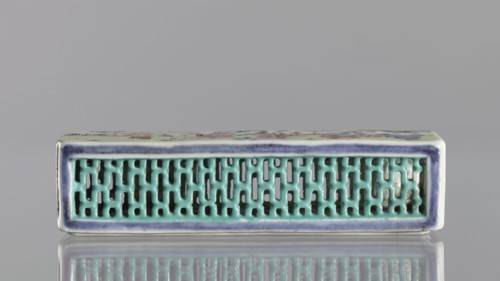 Cricket Cage, Chinese, Qing 1644–1911, colored porcelain vessel depicting animals crickets engaged