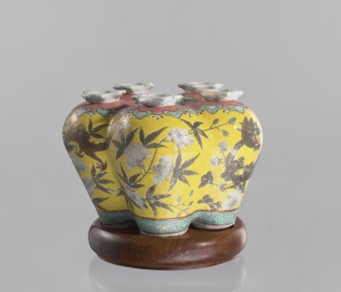 Vase in the shape of five connected vases on a base, Chinese, colored porcelain, dragons and floral