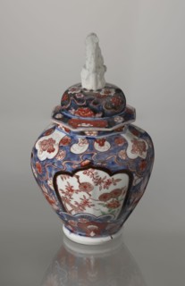 Vase with cover, Japanese, Edo period 18th century, Imari porcelain decorated with flowers, bamboo,