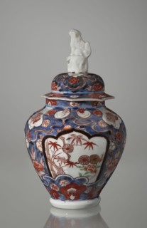 Vase with cover, Japanese, Edo period 18th century, imari porcelain vessel decorated with flowers,