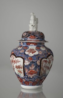 Vase with cover, Japanese, Edo period 18th century, Imari porcelain vessel decorated with flowers,