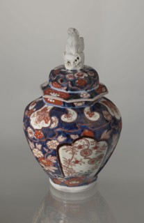 Vase with cover, Japanese, Edo period 18th century, imari porcelain vessel decorated with flowers,