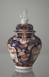 Vase with cover, Japanese, Edo period 18th century, imari porcelain vessel decorated with flowers,