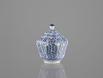 Sugar bowl with lid, ceramics, sugar bowl, Chinese art, Chinese culture, lid, 20th century, China,