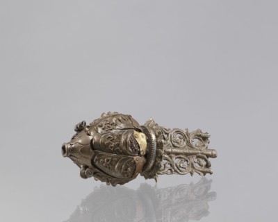 Lotus flower with Buddhist deities, 19th century, Nepal; bronze cult object in the form of a lotus
