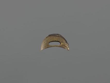 String threading knob kurigata, Japanese, melee weapon hilt fitting with side holes, undercut.