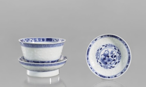 Bowl on a base with a lid, ceramics, rice pattern, geometric ornament, plant ornament, Chinese