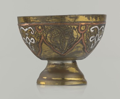 Bowl, 20th century, Middle East possibly Palestine. Ceramic vessel with arabesque and geometric