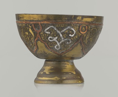 Bowl, 20th century, Middle East possibly Palestine. Ceramic vessel with arabesque and geometric