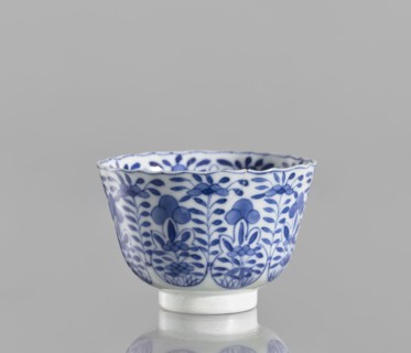 Bowl, Chinese, blue and white porcelain, ceramics, floral and plant ornaments, conical with a