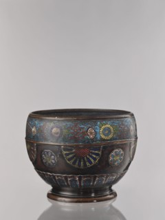 Flowerpot, Shimasa role/classification of creator, workshop author, Japanese, Meiji period