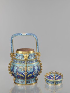 You-type vessel with a lid on a stand, Chinese, Qing dynasty, Qianlong period 1736–1795. Cloisonné