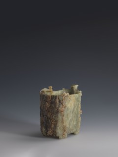 Vessel., Chinese, Qing dynasty 1644–1911, early 18th century. Gray-green jade, hollowed; bas-relief