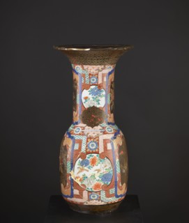 Vase, Japanese art; Japanese culture. Subject: birds and pines. Materials/technique: colored