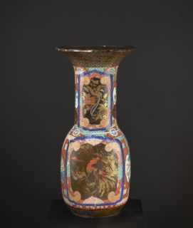 Vase, Japanese, Meiji period 1868–1912, c. 1880–1900. High, wide neck with a large flaring cup-like