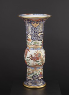 Vase, Japanese, 19th century, colored porcelain Imari, ceramics; floral decorations, phoenixes