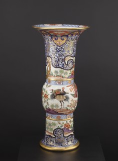 Vase, Japanese, ceramics, colored porcelain Imari, 19th century; floral decorations, phoenixes