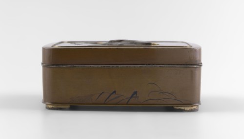 Box with a lid, Jômi, Eisuke I 1839–1899 artist; rectangular box with rounded corners; decorated on