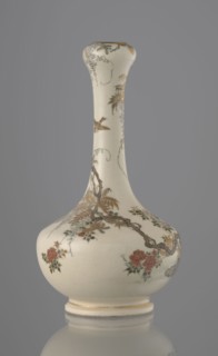 Vase, Yabu Meizan 1853–1934, c. 1900 Meiji 33, Japan, Osaka. Onion-shaped vase on a low ring foot