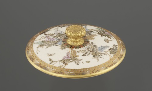Small box with a lid, Kinkôzan Sôbei VII 1867–1927 maker, Kinkôzan workshop, Japanese, Meiji period