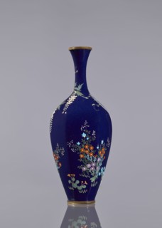 Vase, cloisonné enamel, wisteria, hens, flowers, roosters iconography, Japanese art, vases,