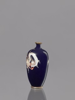 Vase, dragons iconography, Japanese art, Japanese dragon motif, Meiji 1868–1912, cloisonné enamel,