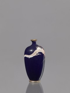 Vase, dragons iconography; Japanese art; Japanese dragon motif; Meiji 1868–1912; cloisonné enamel;